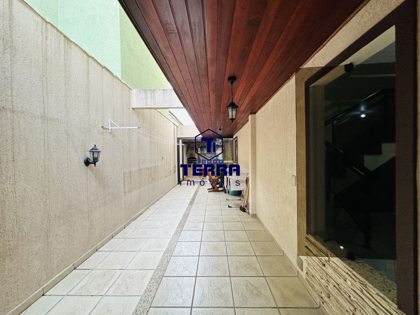 Imagens do imóveis Linda Residência com 3 quartos e Espaço Gourmet no condomínio Village do Moinho.
