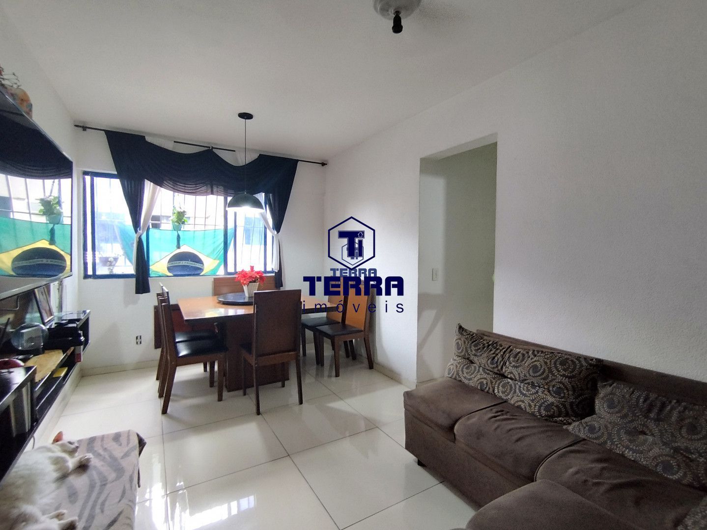Imagens do imóveis Apartamento 2 quartos ao lado do Posto Halley no Mutondo. Comércio e lazer!
