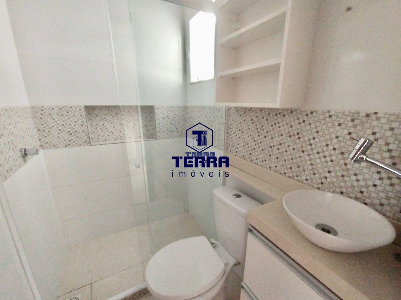 Imagens do imóveis Linda casa duplex em São Gonçalo com 3 quartos e vaga de garagem.