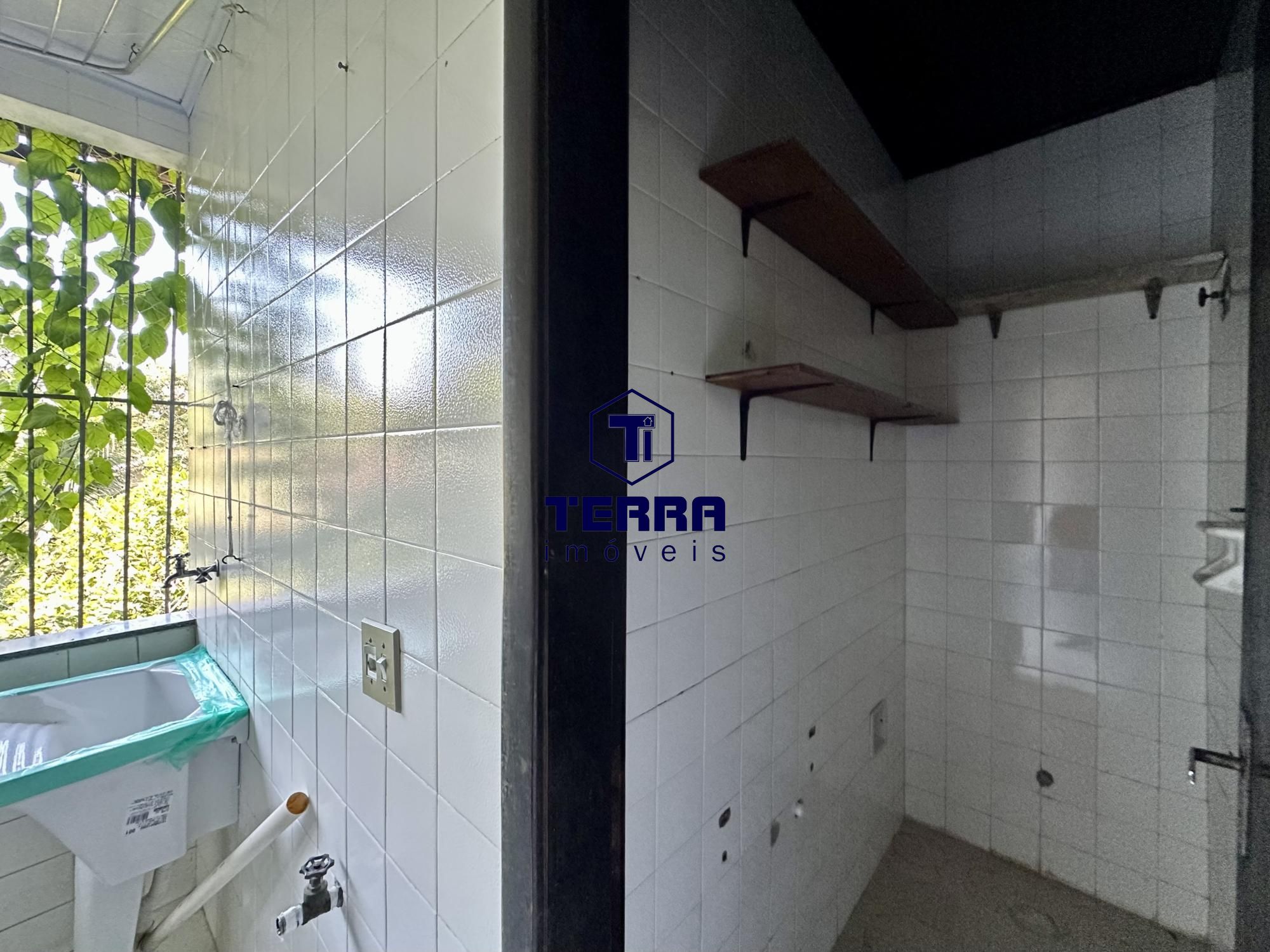 Imagens do imóveis Duas casas independentes com amplo quintal e piscina em Pendotiba - Niterói