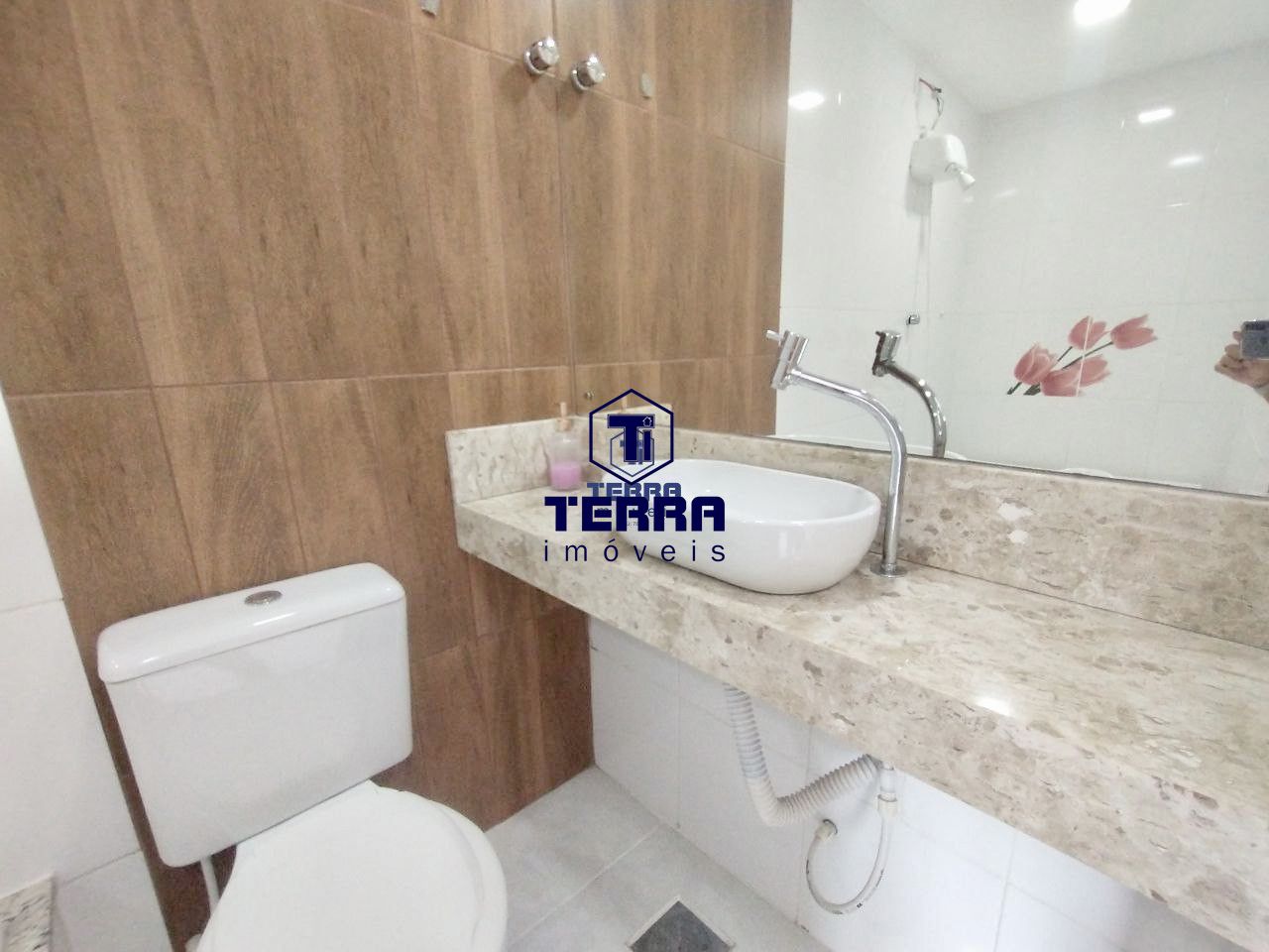 Imagens do imóveis Linda casa duplex com 2 quartos sendo uma suíte e área de lazer em Tribobó.