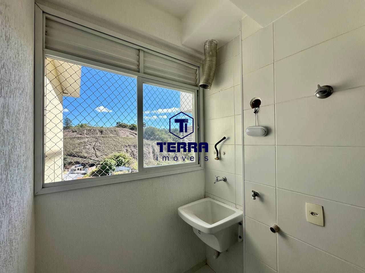 Imagens do imóveis Excelente cobertura em Maria Paula. Condomínio com lazer completo!
