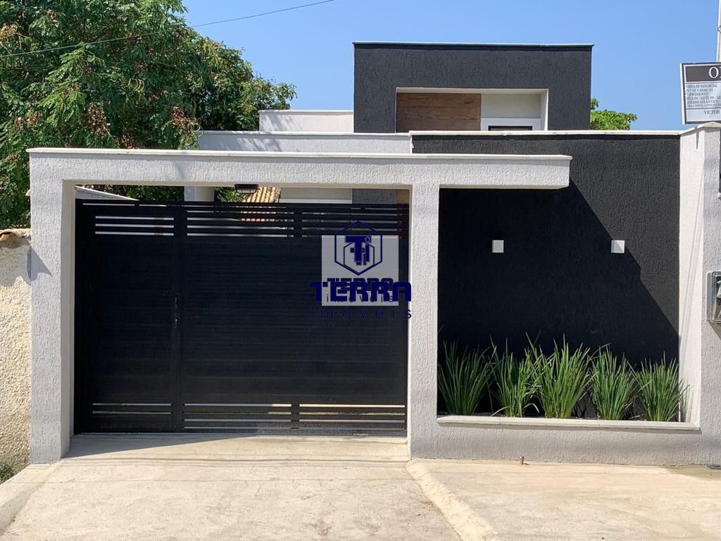 Imagens do imóveis São 3 quartos sendo 1 suíte junto e ao lado da Estrada dos Cajueiros.