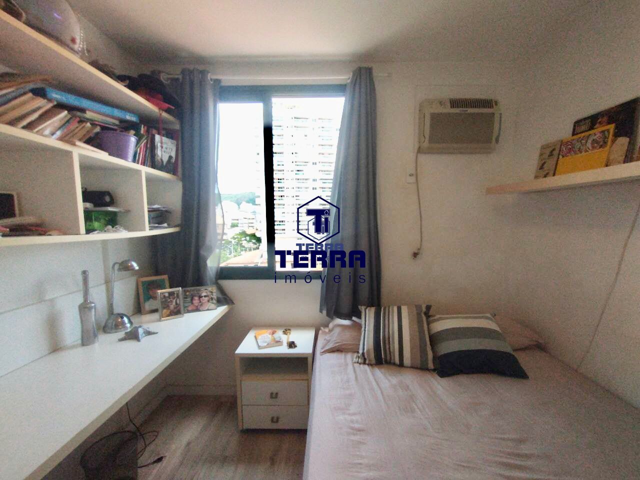 Imagens do imóveis Lindo apartamento com 3 quartos sendo uma suíte, duas vagas com arquitetura dife