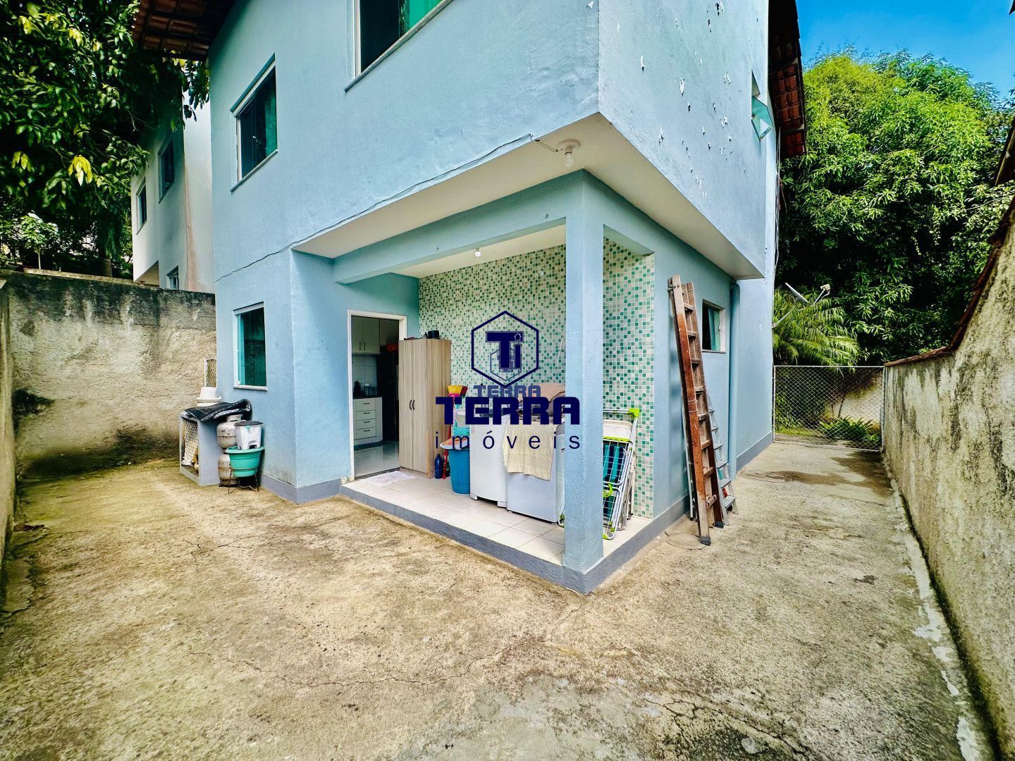 Imagens do imóveis Excelente Casa Duplex com 3 quartos sendo um suíte em Várzea Da Moças!