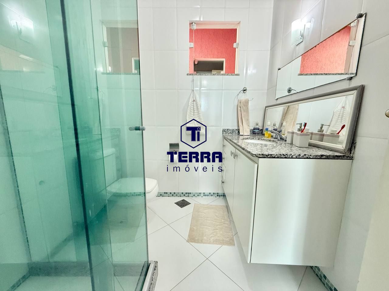 Imagens do imóveis Ótima residência de 3 suítes, espaço gourmet e vista panorâmica no Maravista!