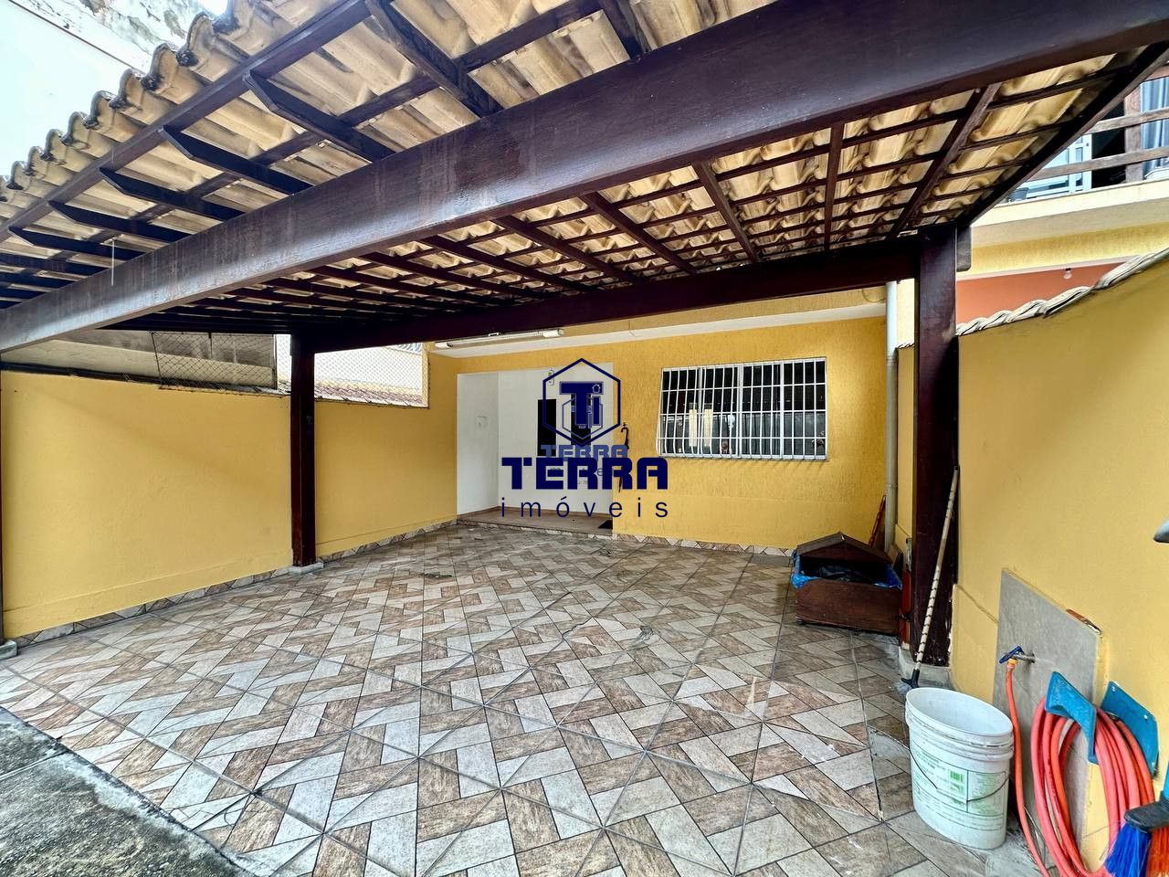 Imagens do imóveis Excelente casa em condomínio 3 quartos com suíte, 2 vagas e planejados.