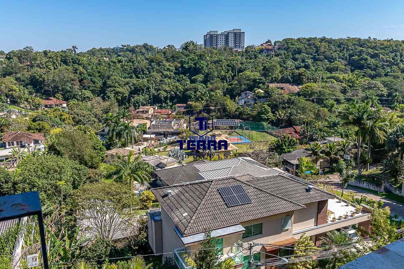Imagens do imóveis São 4 suítes com mais de 400m² no condomínio Ubá Independência.