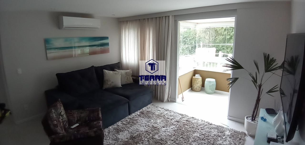 Imagens do imóveis Apartamento moderno, revertido para sala quarto com closet no Portal de Itaipu.