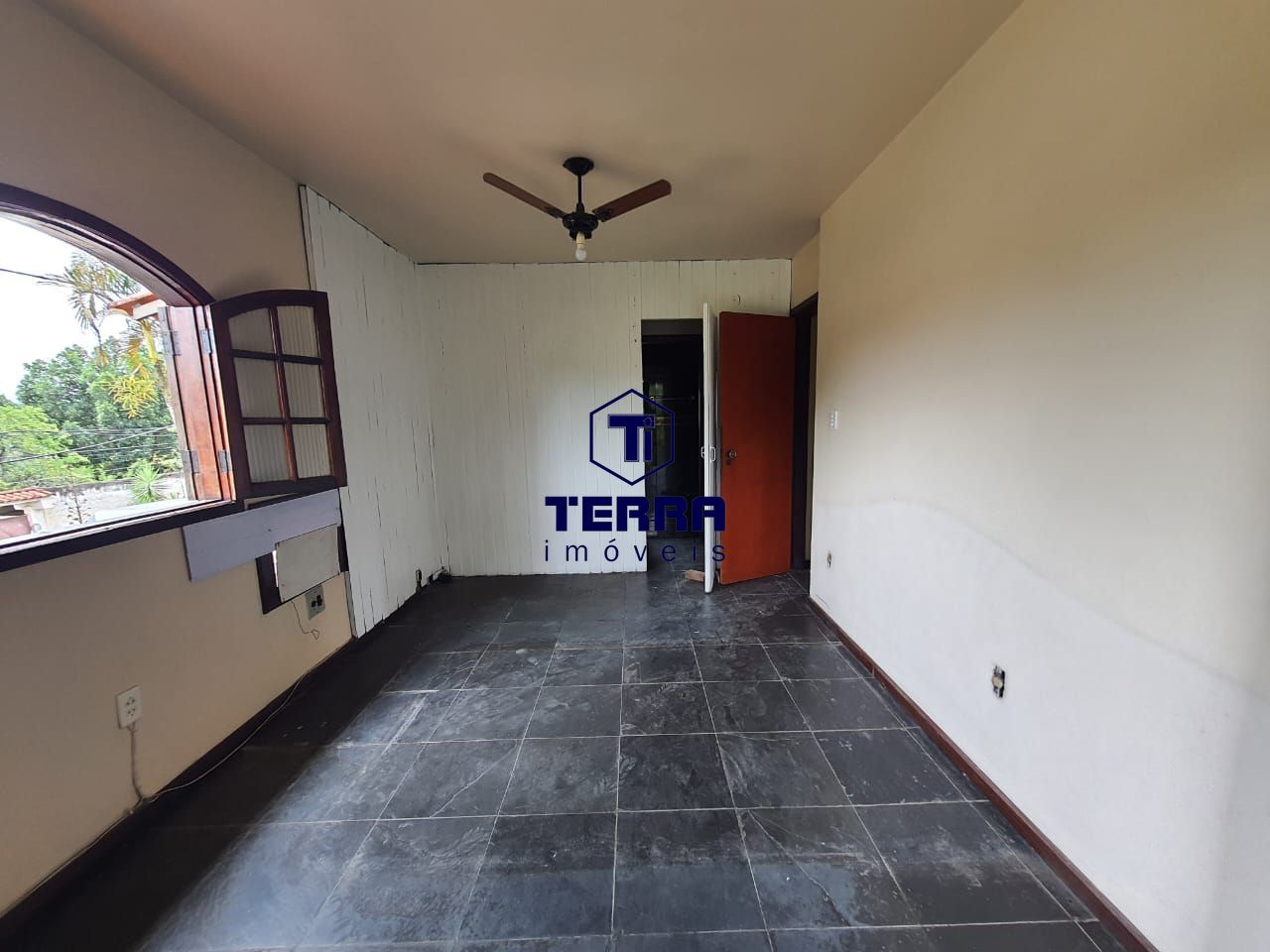 Imagens do imóveis Belo sítio em Itaboraí, com piscina, espaço de churrasqueira e casa de caseiro!