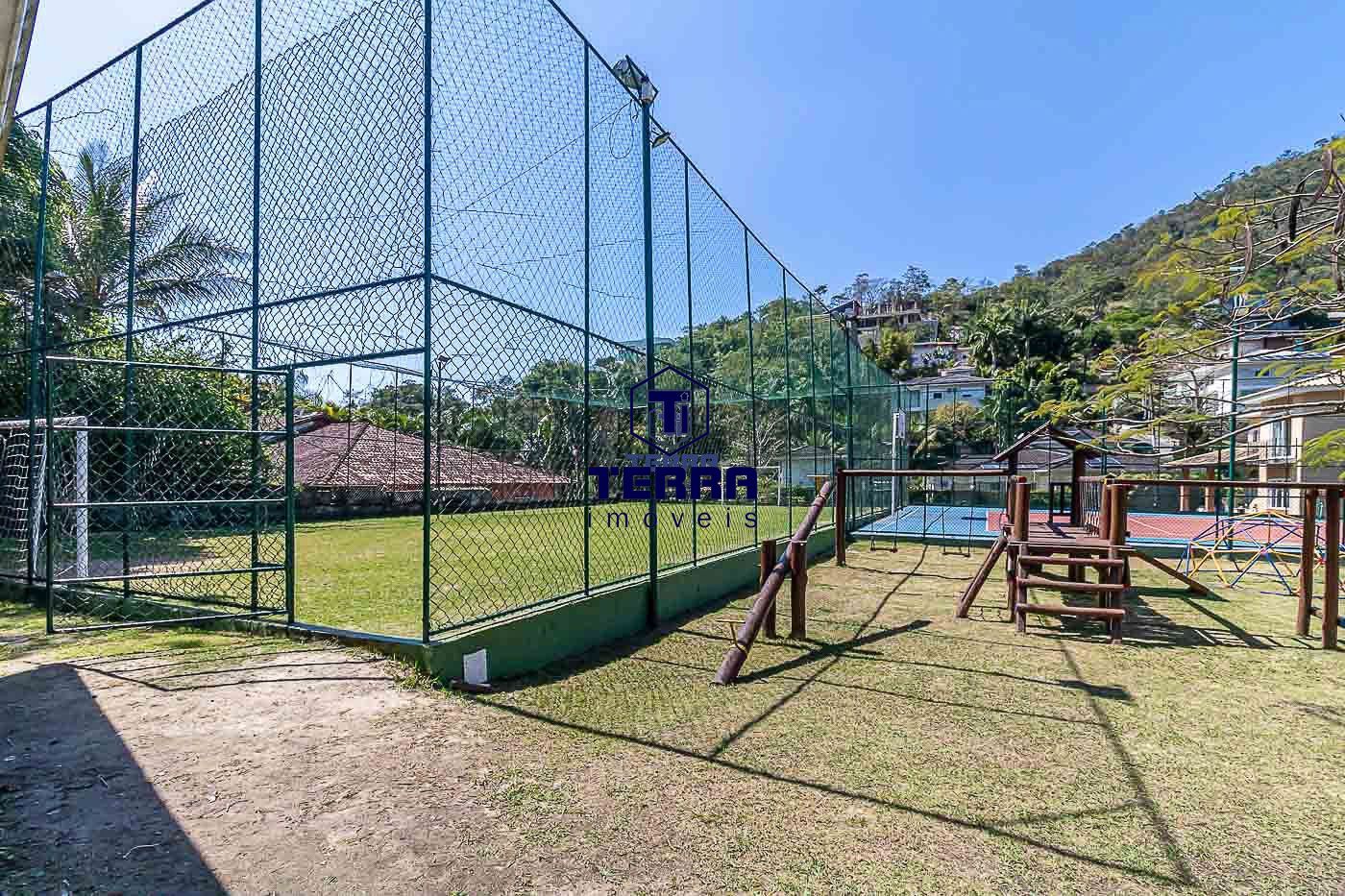 Imagens do imóveis São 4 suítes com mais de 400m² no condomínio Ubá Independência.