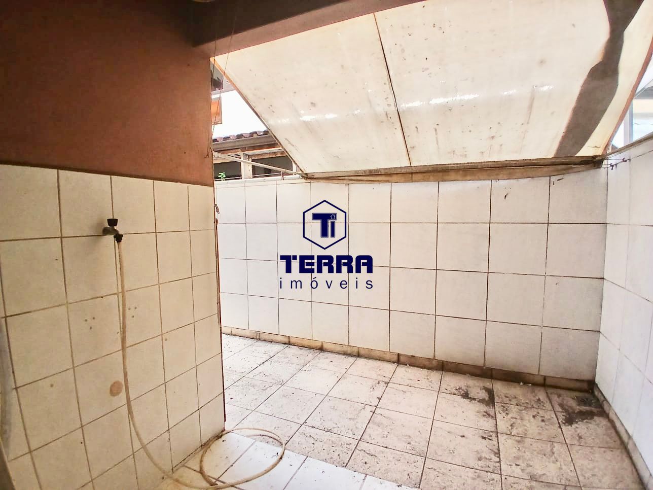 Imagens do imóveis Ótimo apartamento Garden em Maria Paula com 2 quartos e quintal privativo.