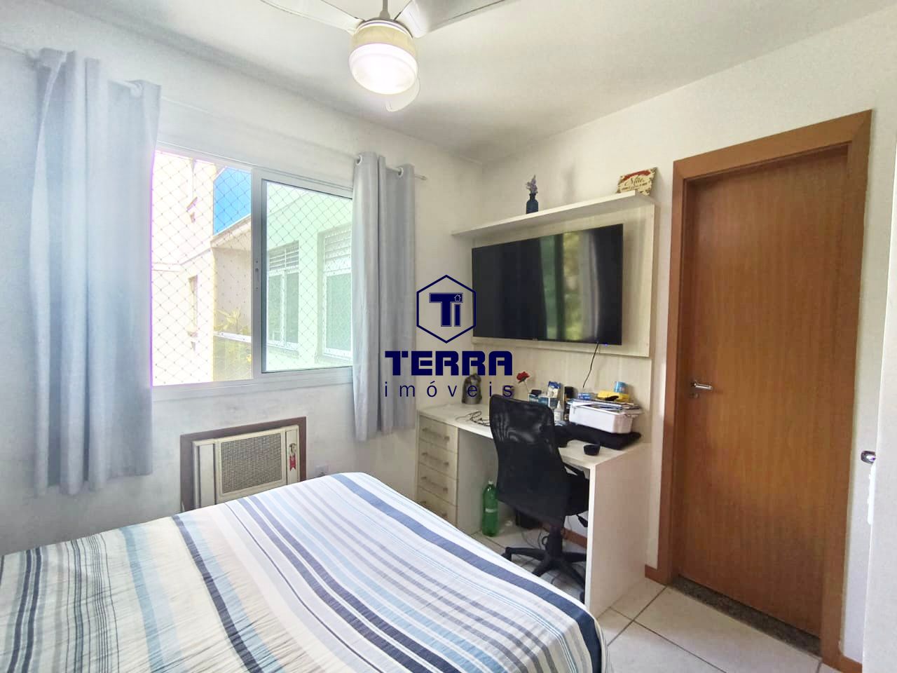 Imagens do imóveis Apartamento em condomínio clube no Rio do Ouro, com 3 quartos sendo uma suíte.