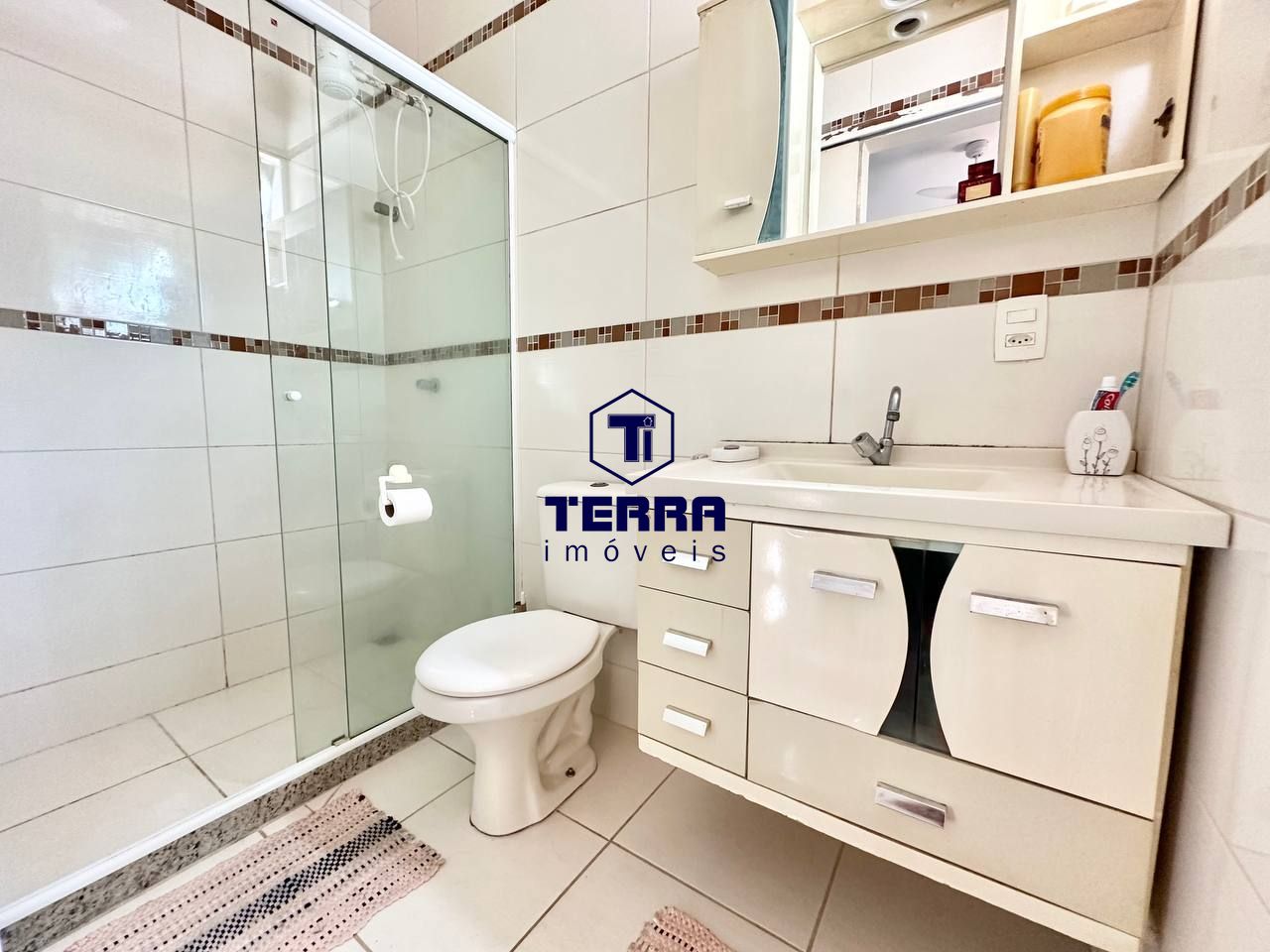 Imagens do imóveis Excelente residência duplex com 2 suítes em Maria Paula!