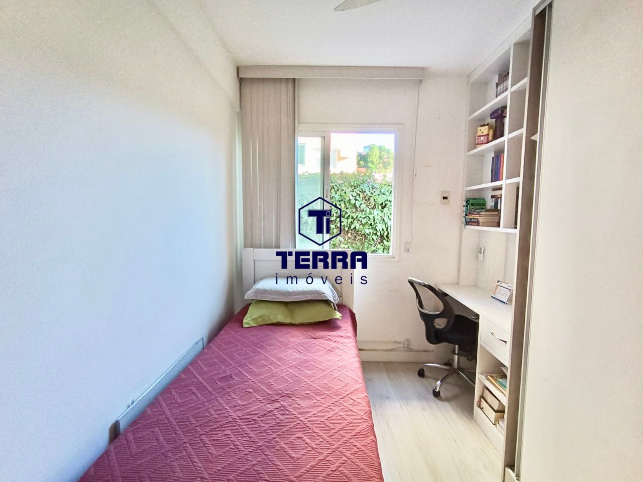 Imagens do imóveis Ótimo apartamento no Badu com 3 quartos, uma suíte no Portal de Pendotiba.
