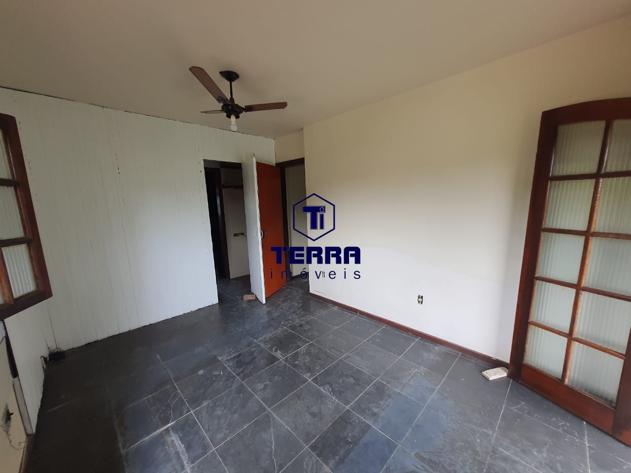 Imagens do imóveis Belo sítio em Itaboraí, com piscina, espaço de churrasqueira e casa de caseiro!