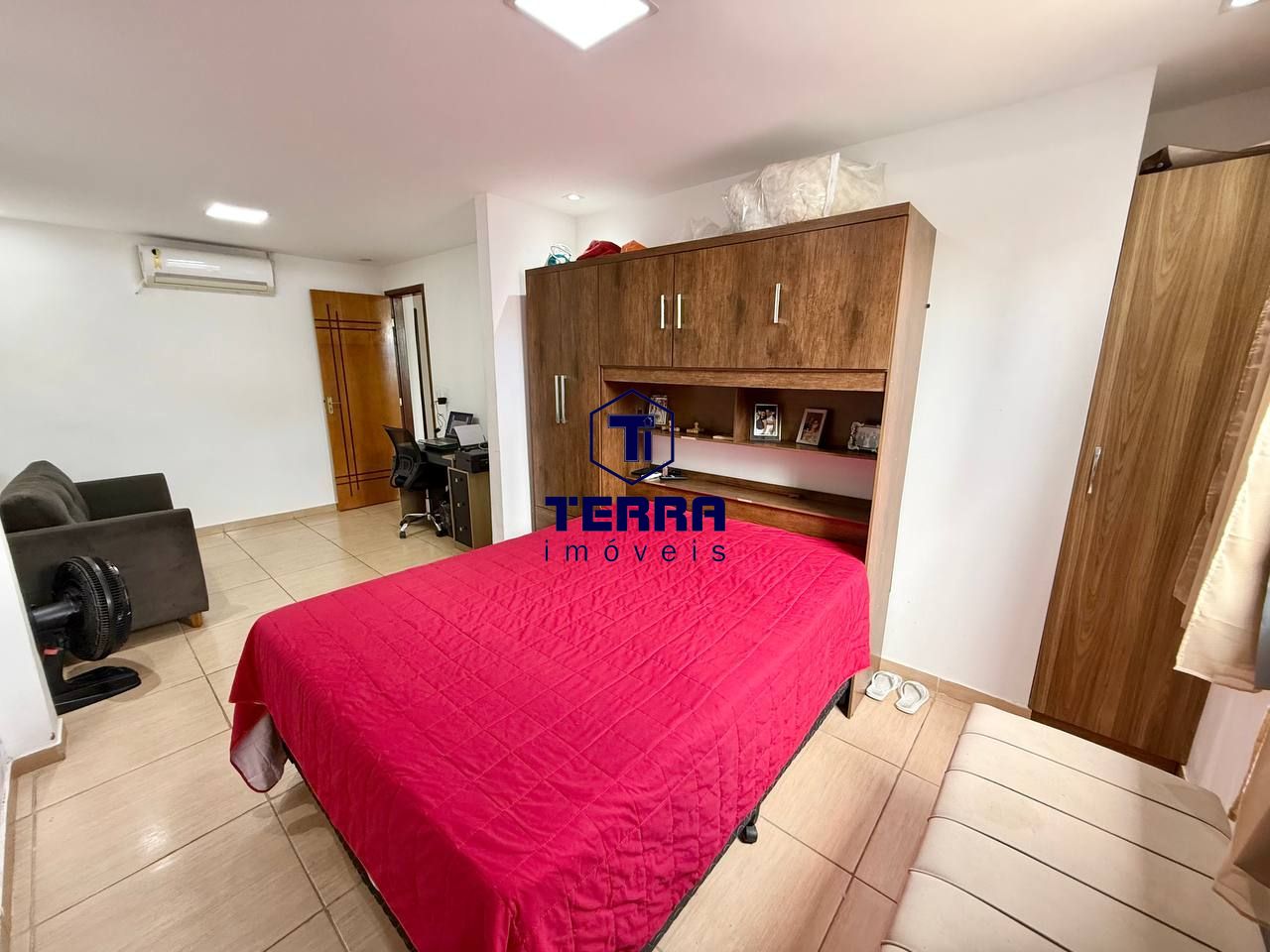Imagens do imóveis Excelente residência linear com 2 quartos e quintal privativo no Arsenal!