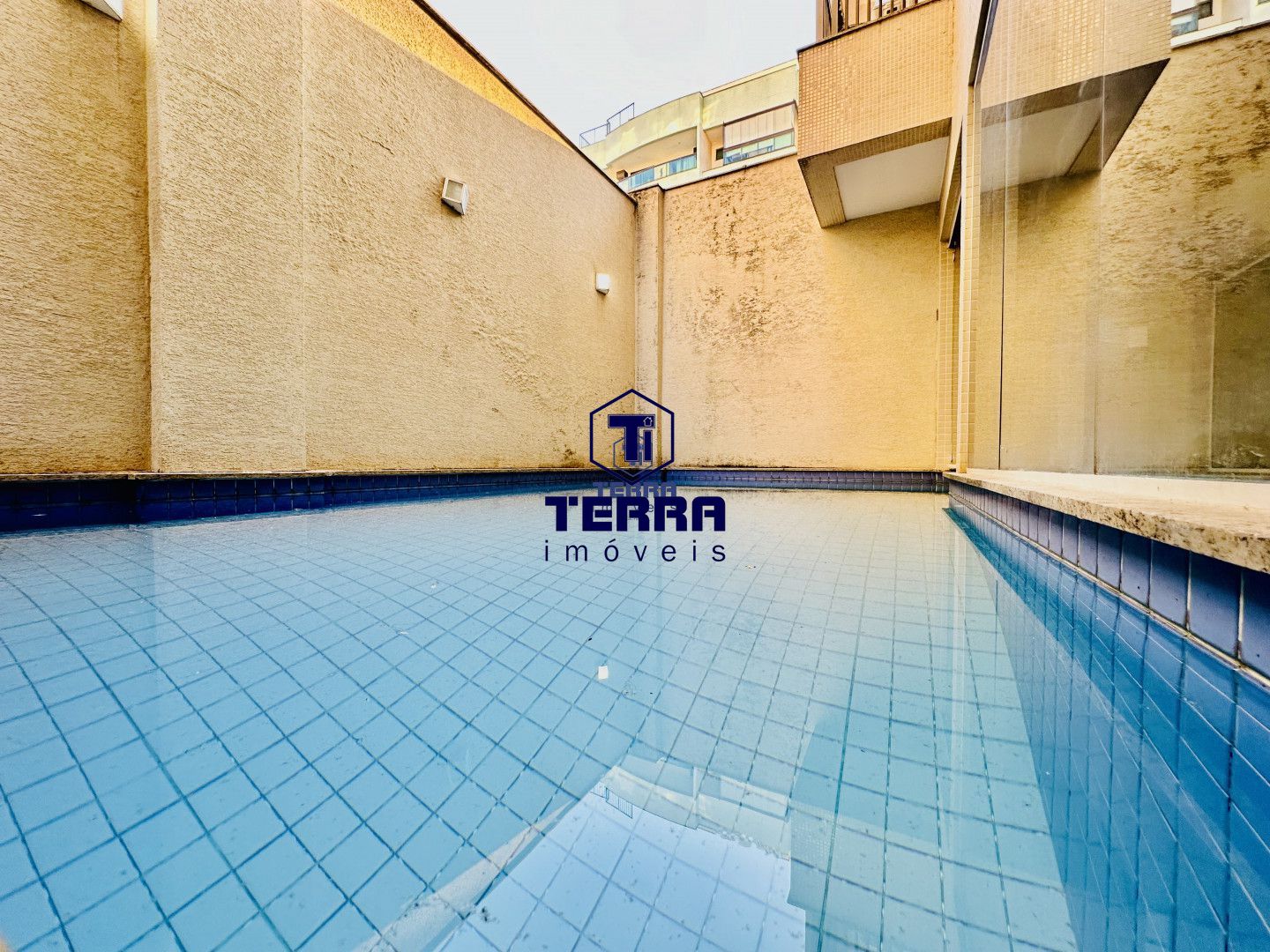Imagens do imóveis Apartamento vista mar em Charitas com varanda gourmet. Lazer e conforto!