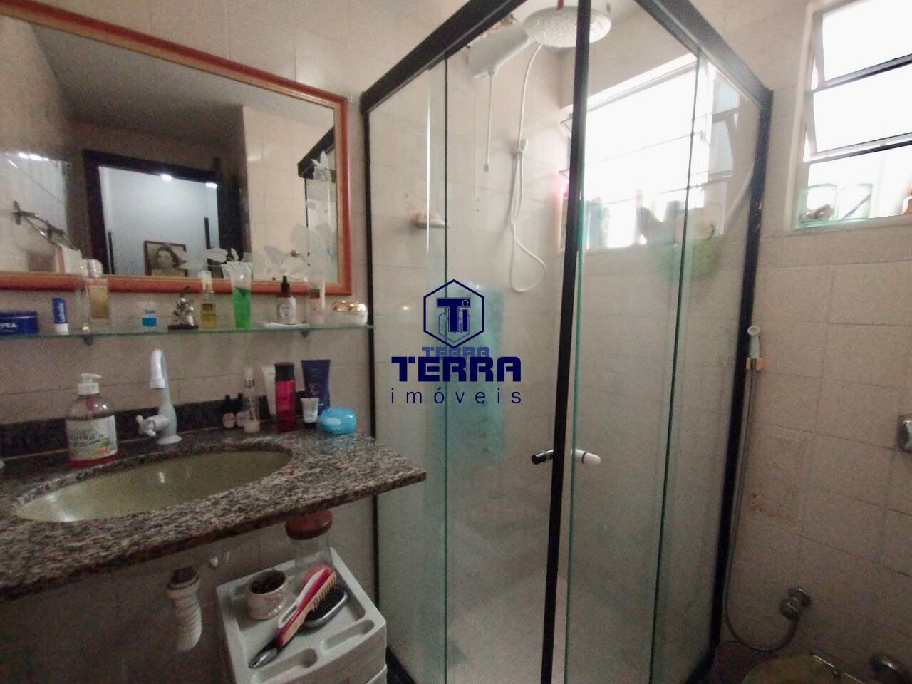 Imagens do imóveis Ótima casa em Itaipu com 3 quartos uma suíte, espaço gourmet e piscina.