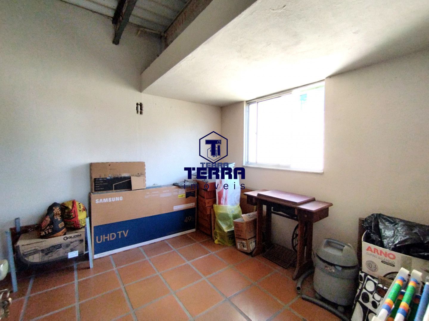 Imagens do imóveis Casa linear, 3 quartos com suíte e quintal no Zé Garoto!