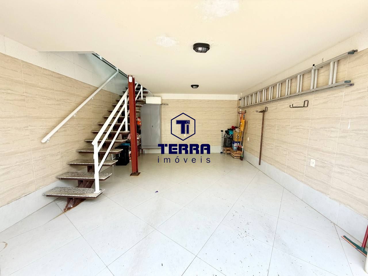 Imagens do imóveis Ótima residência de 3 suítes, espaço gourmet e vista panorâmica no Maravista!