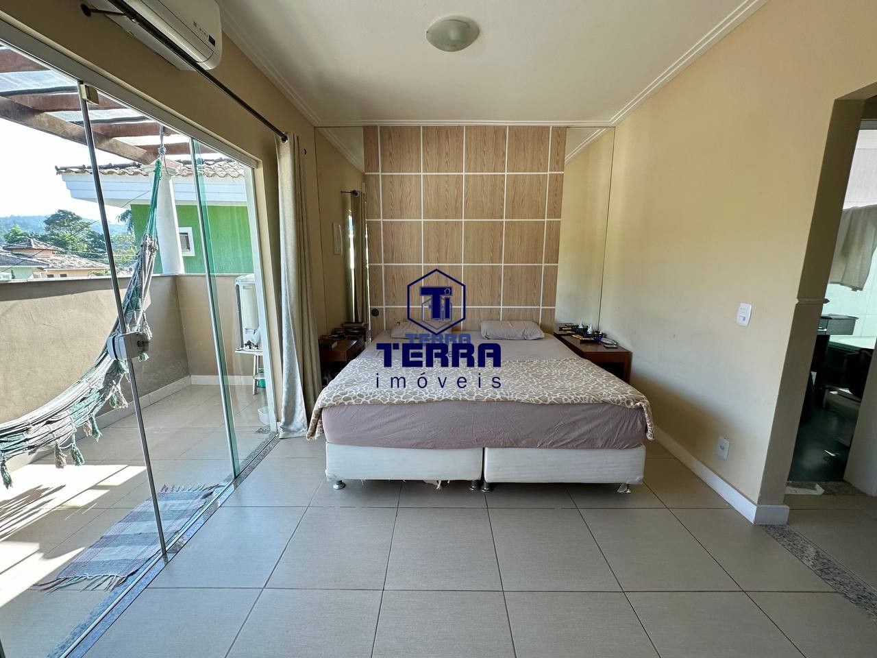 Imagens do imóveis Residência ímpar com 6 quartos dentro de condomínio em Pendotiba!