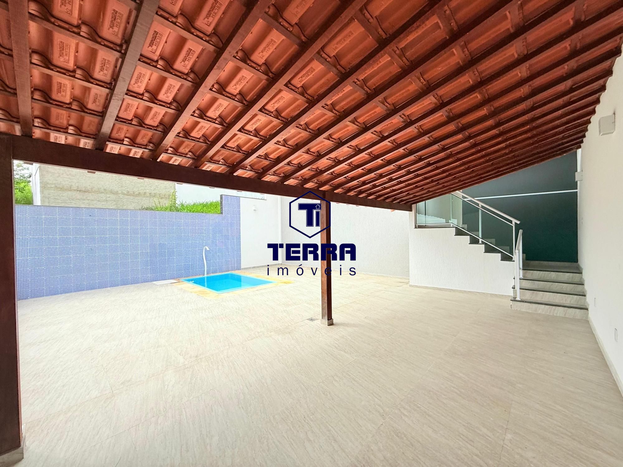 Imagens do imóveis Casa nova com 3 quartos, sendo 1 suíte e closet com vista panorâmica.