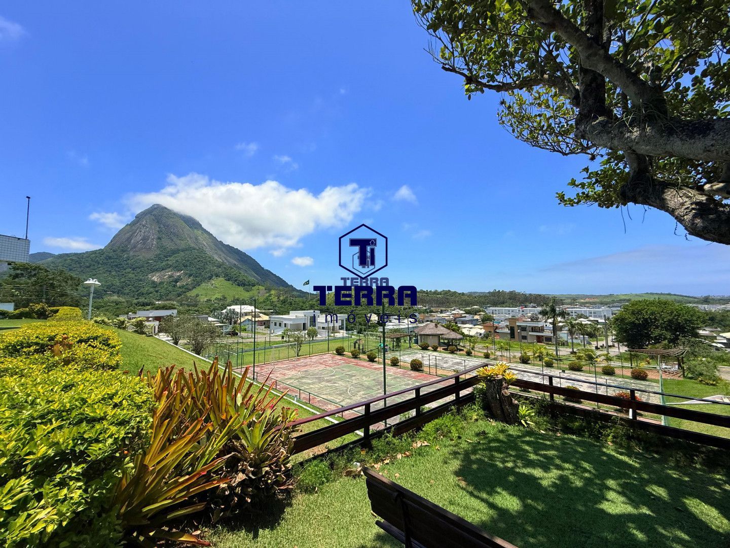 Imagens do imóveis Casa linear 3 quartos com 2 suítes e quintal no Pedra de Inoã! Primeira locação