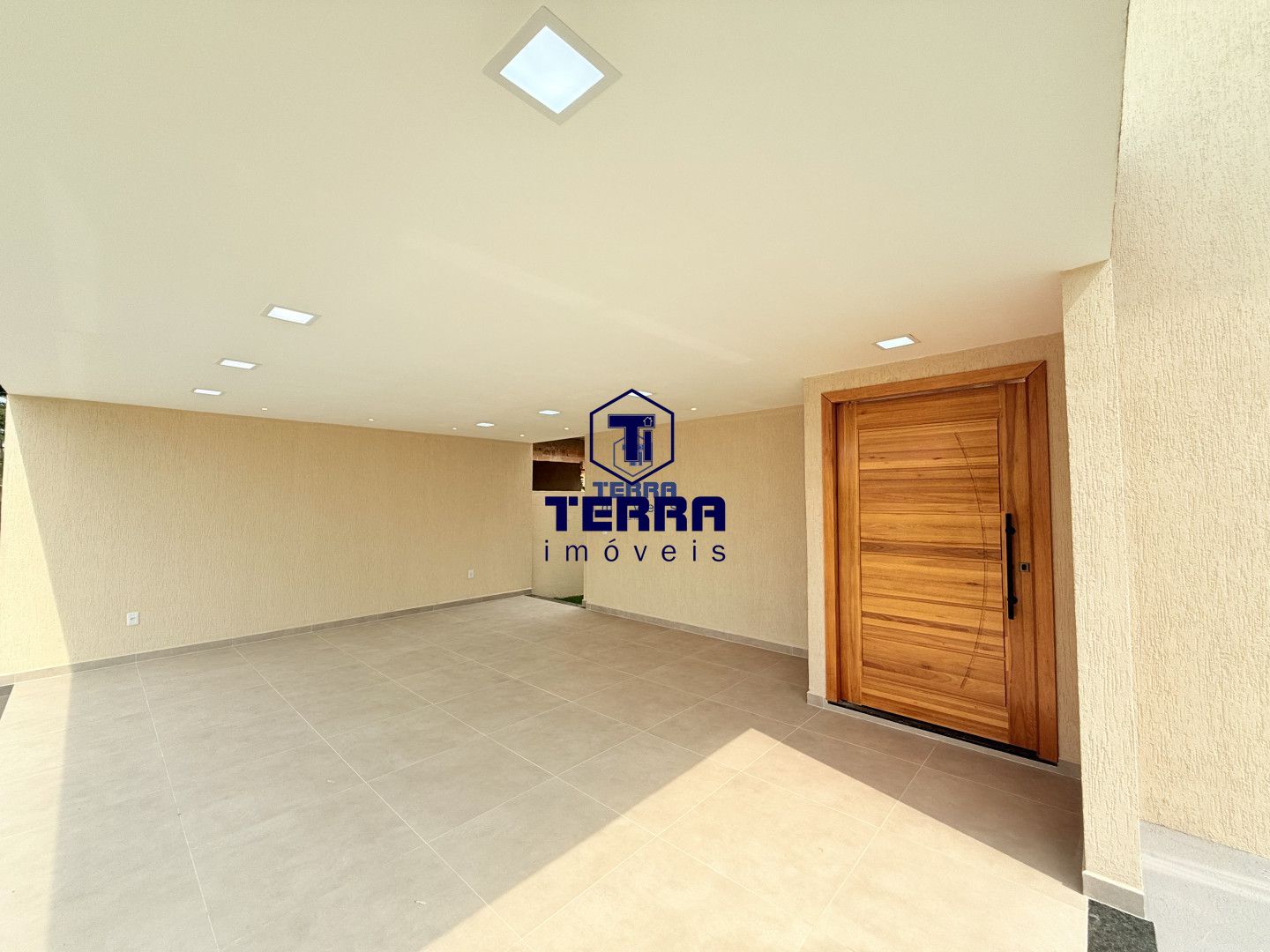 Imagens do imóveis Casa linear com design contemporâneo, condomínio Pedra de Inoã.