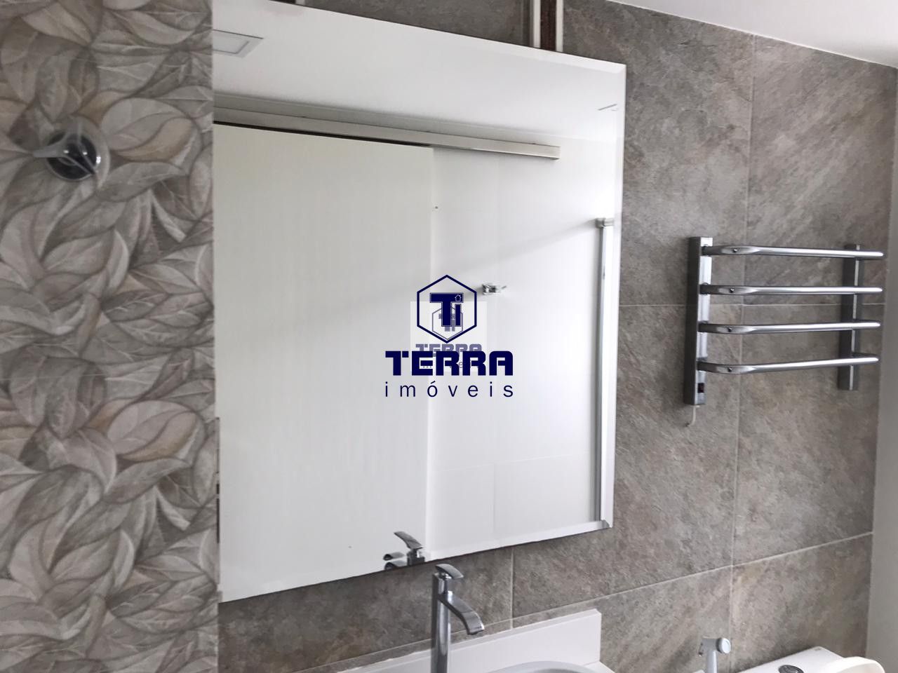 Imagens do imóveis Apartamento moderno, revertido para sala quarto com closet no Portal de Itaipu.