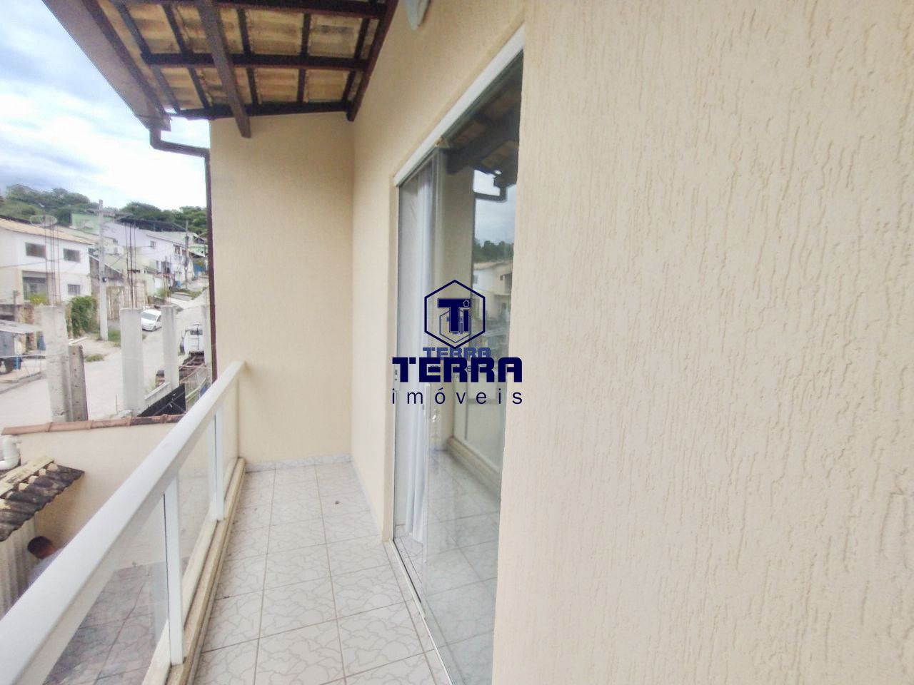 Imagens do imóveis Linda casa duplex com 2 quartos sendo uma suíte e área de lazer em Tribobó.
