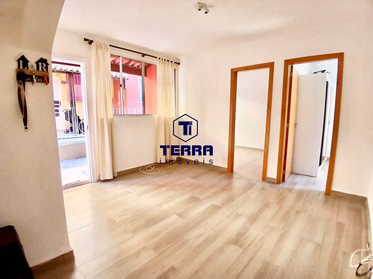 Imagens do imóveis Ótimo apartamento em Maria Paula, com 2 quartos e quintal privativo.