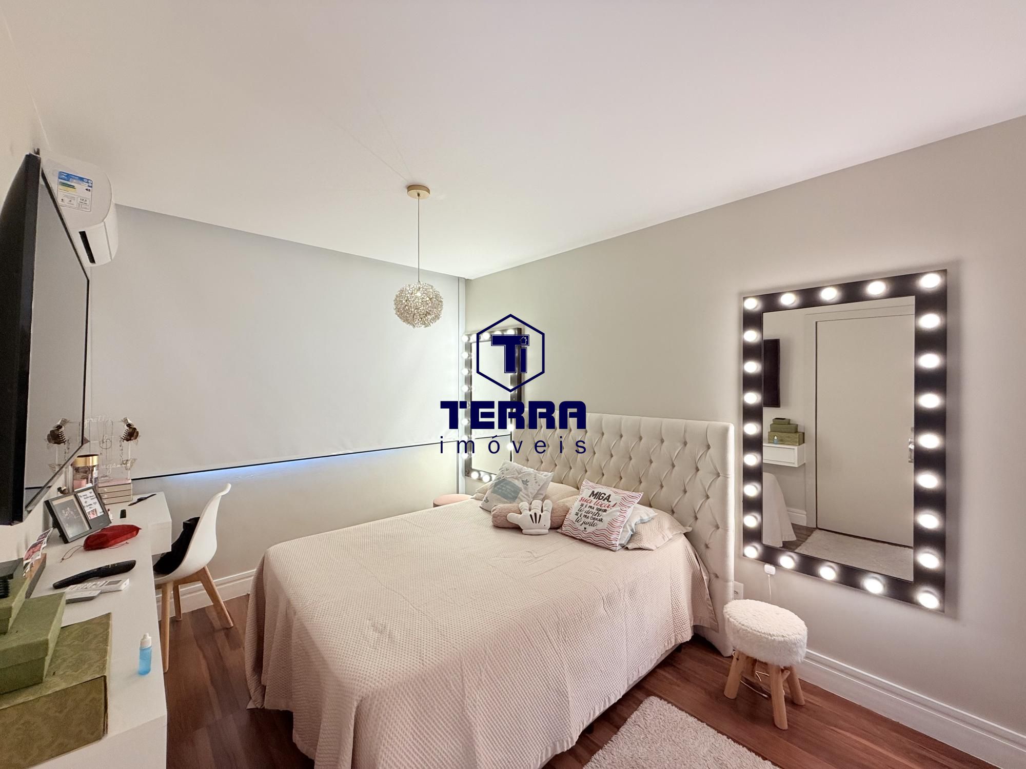 Imagens do imóveis Seu Refúgio de Luxo em Camboinhas – Casa com 4 suítes, piscina e Energia Solar