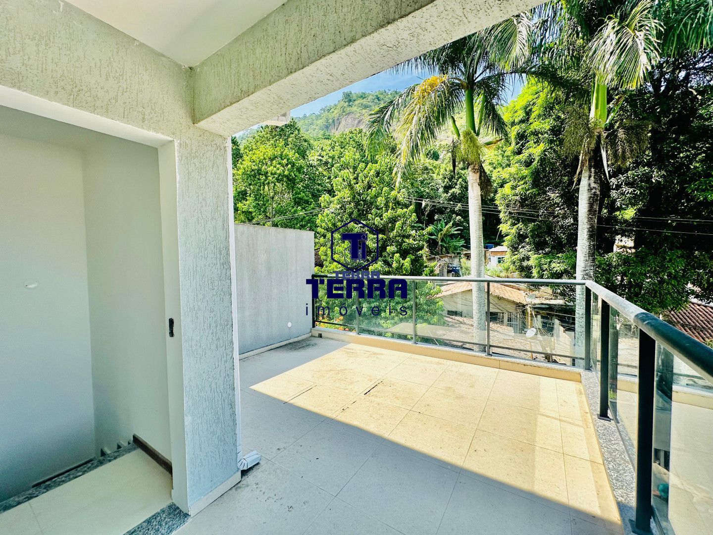 Imagens do imóveis Sua casa triplex pronta para morar! Se você tem um sonho, nós temos as chaves!
