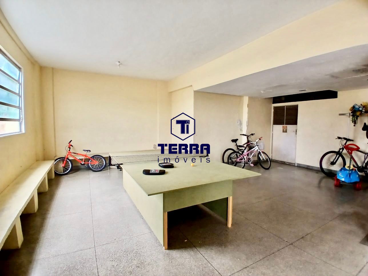 Imagens do imóveis Ótima cobertura duplex com 3 quartos, uma suíte no Fonseca. Porteira Fechada!!!