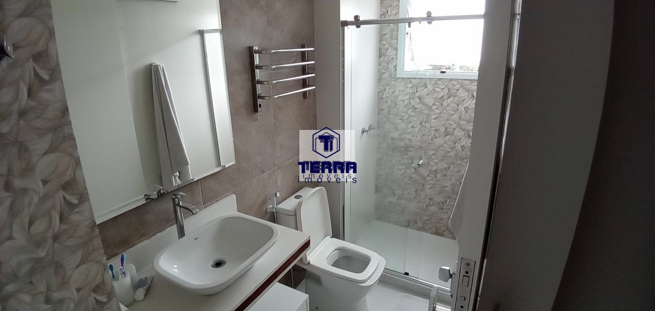 Imagens do imóveis Apartamento moderno, revertido para sala quarto com closet no Portal de Itaipu.
