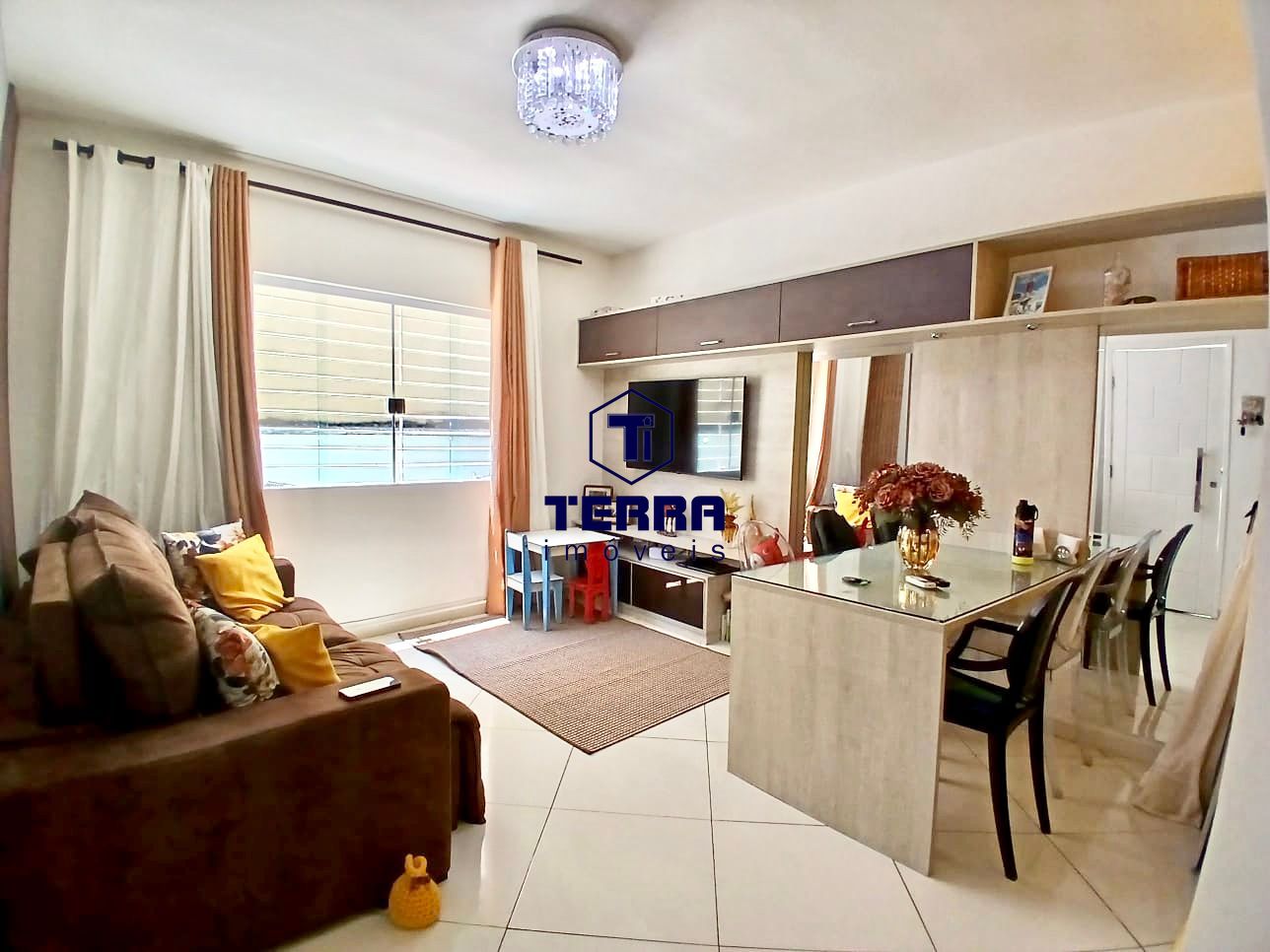 Imagens do imóveis Linda duplex em Maria Paula, com 2 quartos, uma suíte e área gourmet.
