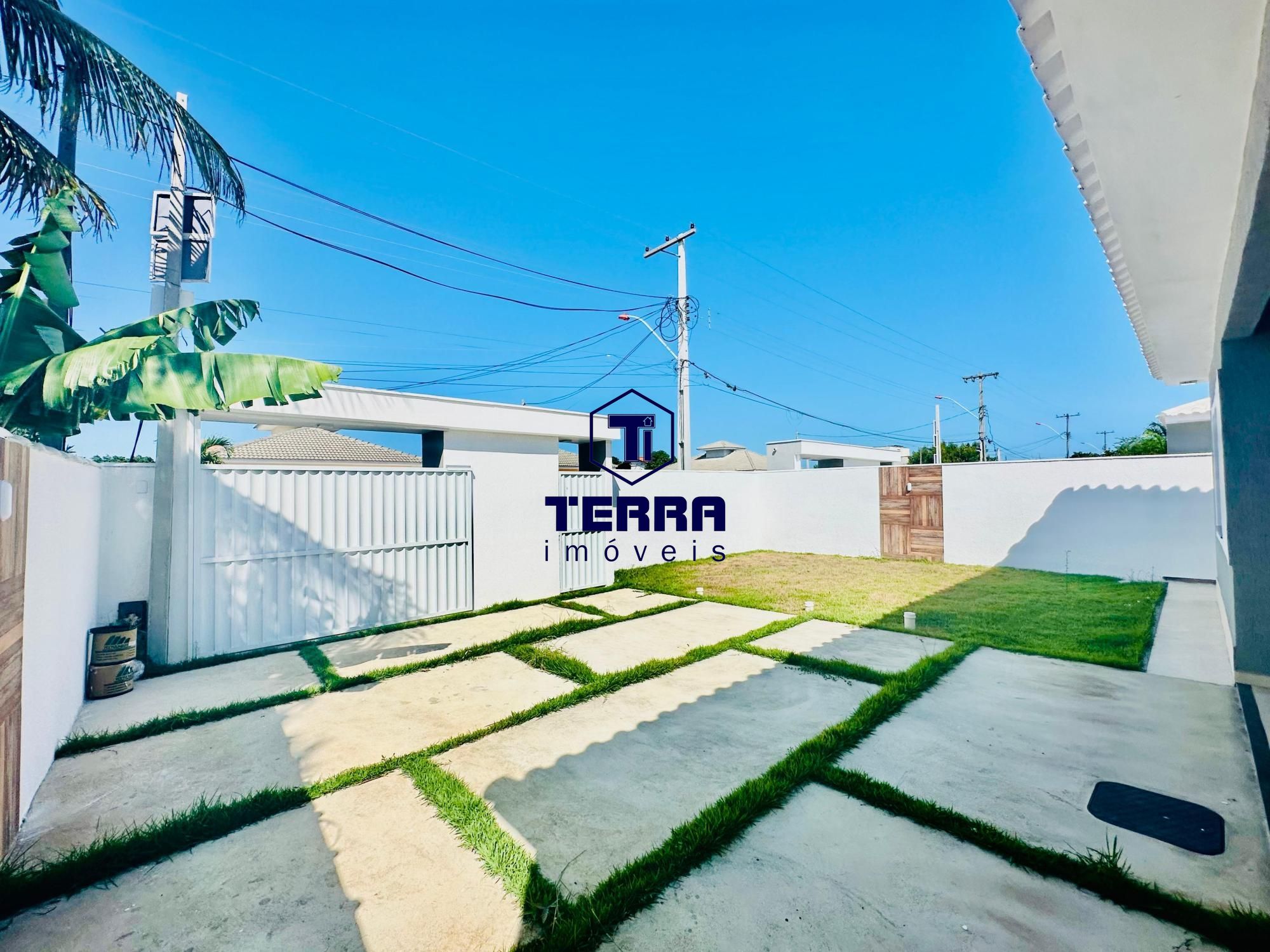 Imagens do imóveis São 3 quartos amplos, sendo 1 suíte, terreno inteiro com 480 metros