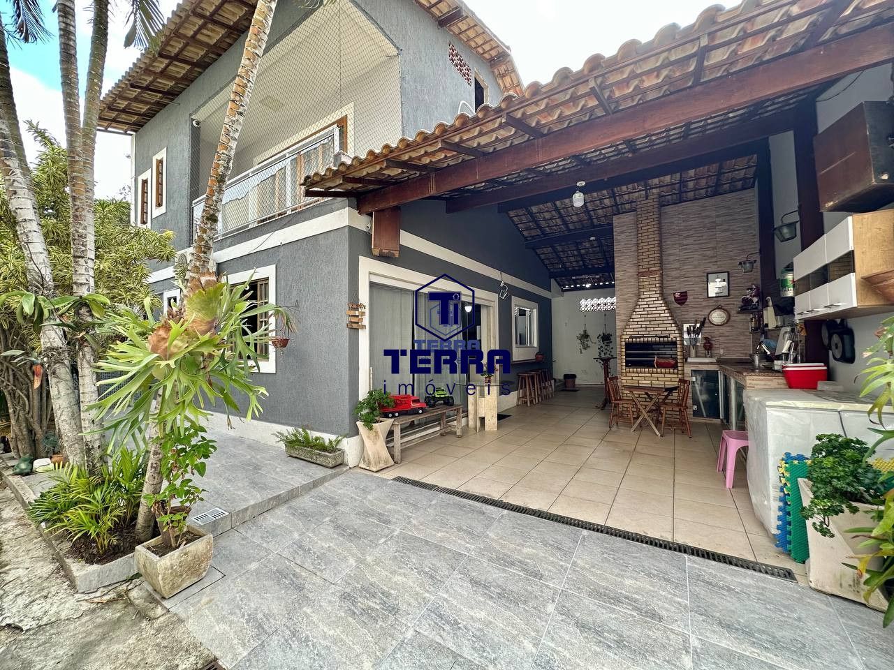 Imagens do imóveis Excelente residência com 3 quartos sendo 1 suíte próxima ao trevo de Maria Paula