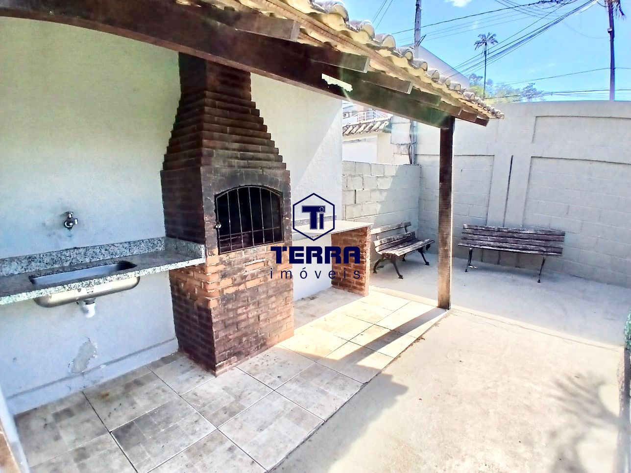 Imagens do imóveis Ótimo apartamento em Maria Paula, com 2 quartos e quintal privativo.