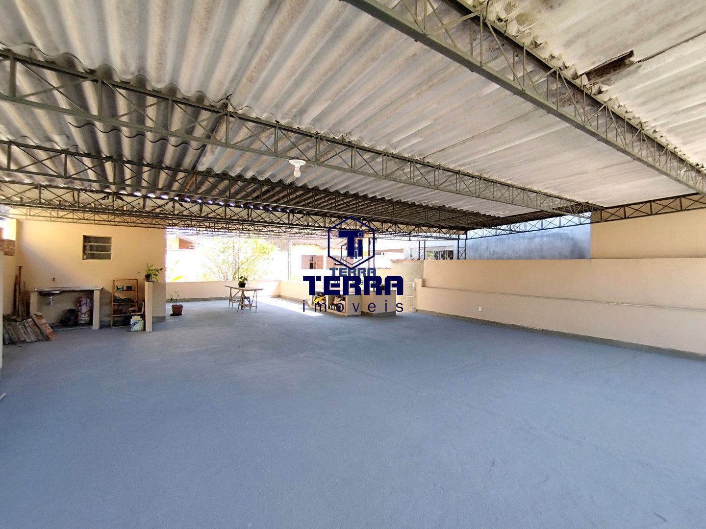 Imagens do imóveis Casa linear, 3 quartos com suíte e quintal no Zé Garoto!