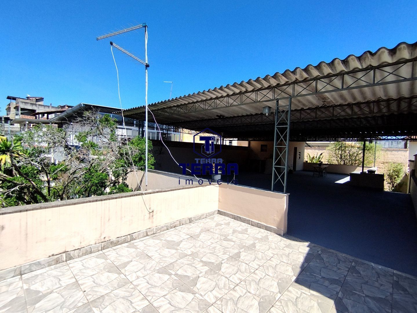 Imagens do imóveis Casa linear, 3 quartos com suíte e quintal no Zé Garoto!