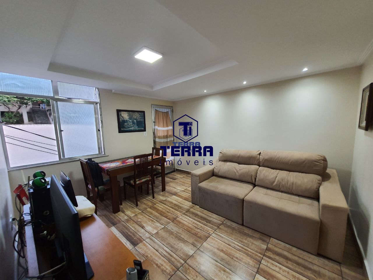 Imagens do imóveis Apartamento com 3 quartos, revertido para 2 quartos com excelente localização em