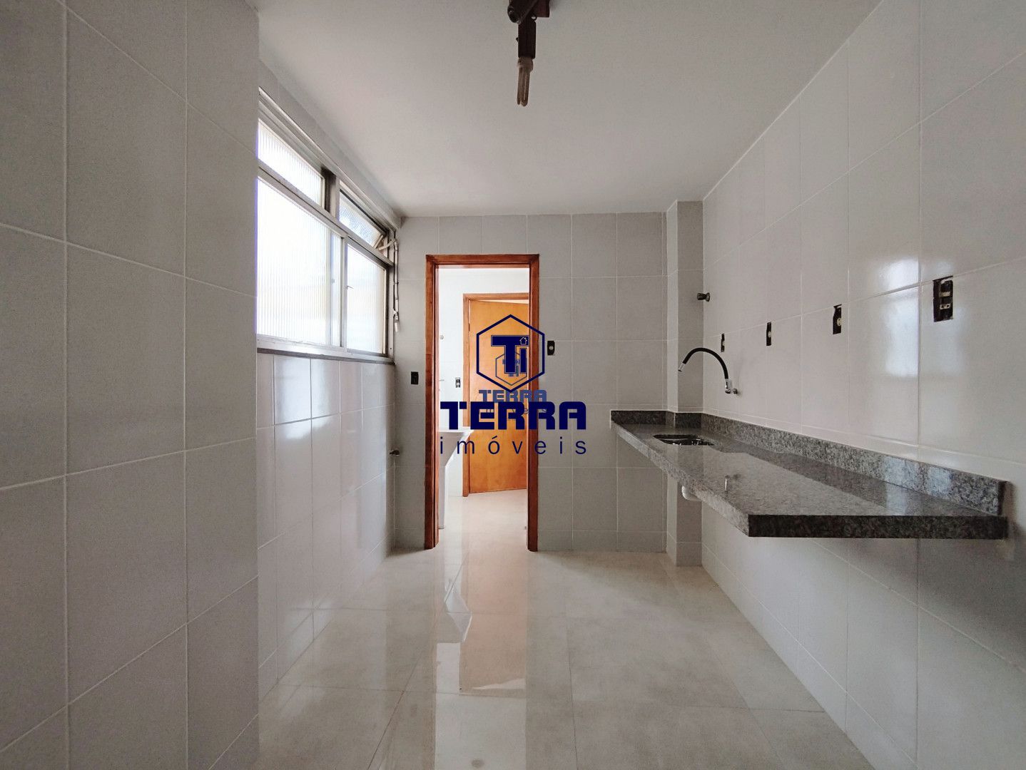 Imagens do imóveis São 2 quartos com suíte em 100m² todo reformado em Jardim Icaraí!