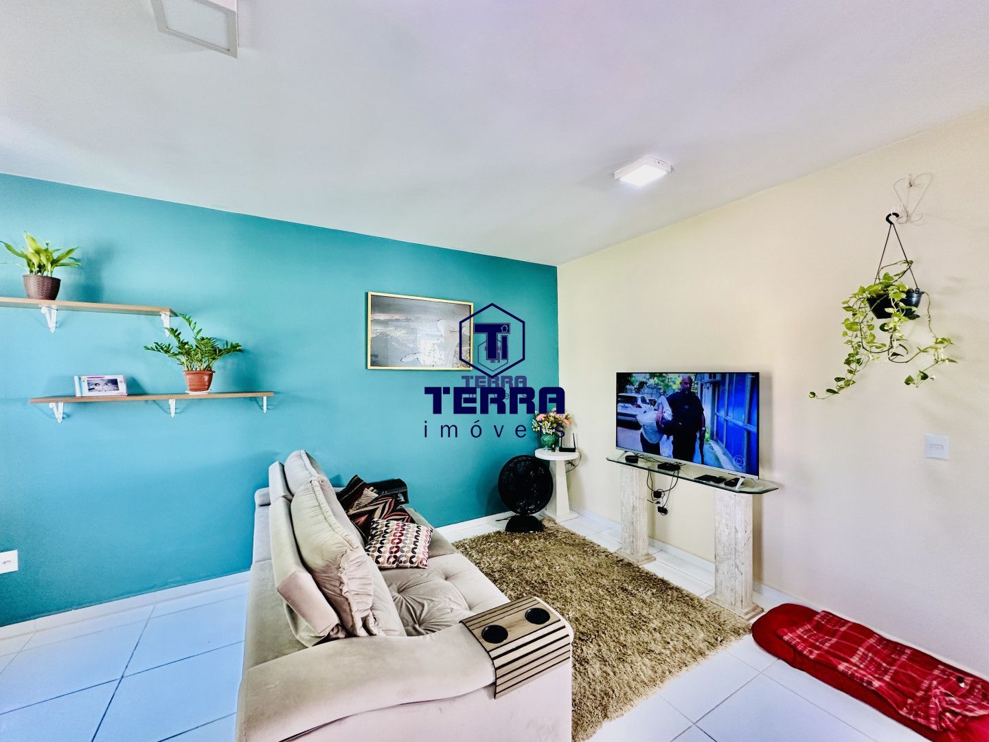 Imagens do imóveis Casa linear em Márica com 3 quartos uma suíte, com piscina e churrasqueira.