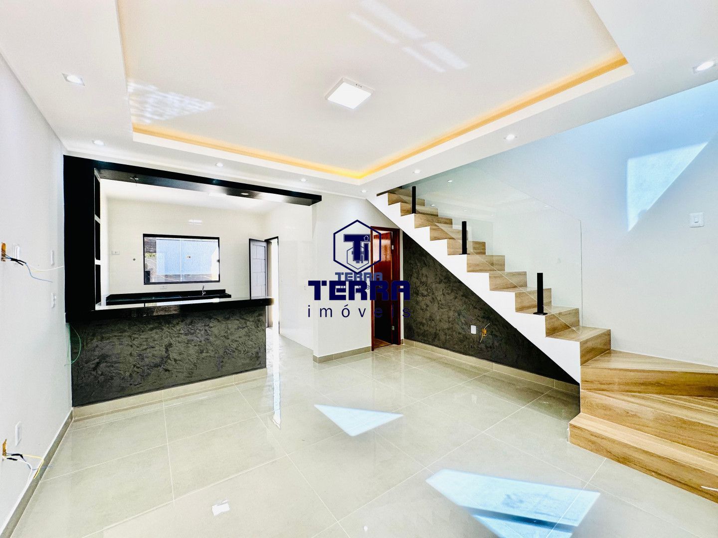 Imagens do imóveis More em Maricá. Duplex 2 quartos com fino acabamento e área gourmet privativa