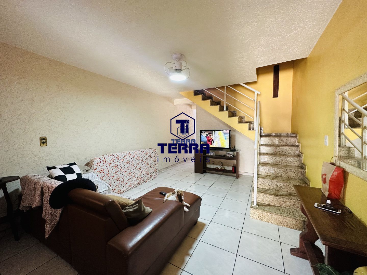 Imagens do imóveis Excelente casa duplex com área gourmet e piscina.