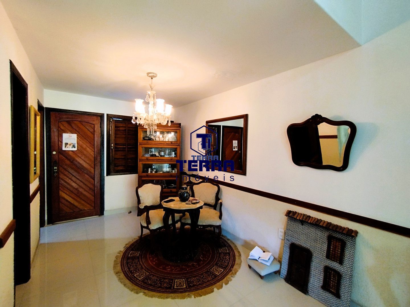 Imagens do imóveis Casa com 3 quartos e suíte em condomínio no Matapaca. Excelente acabamento!