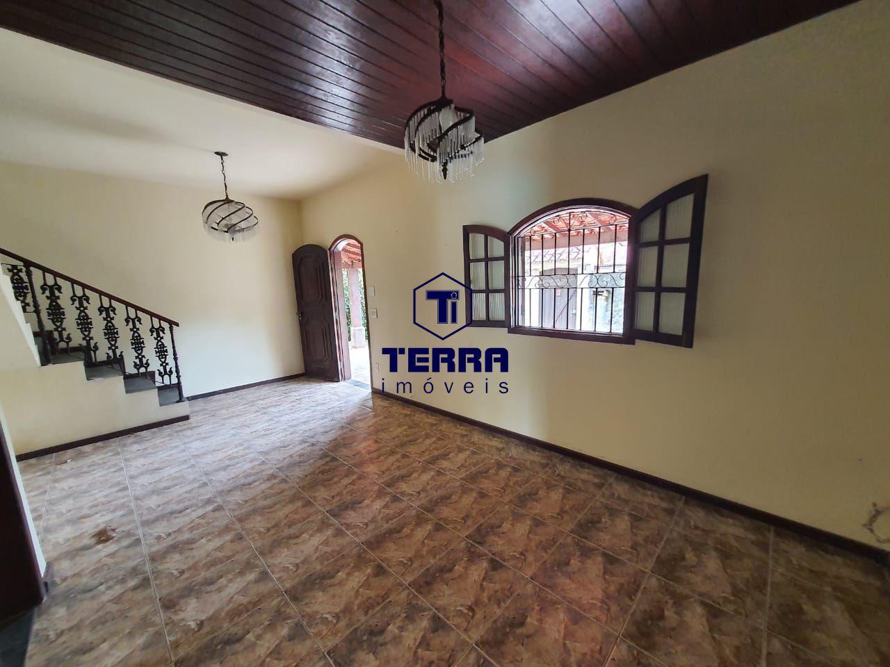 Imagens do imóveis Belo sítio em Itaboraí, com piscina, espaço de churrasqueira e casa de caseiro!