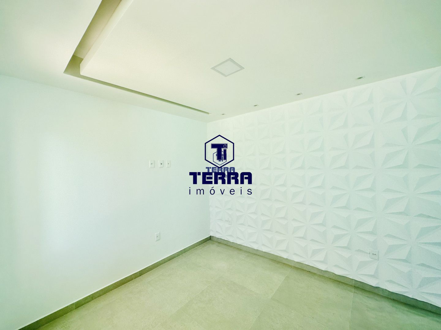 Imagens do imóveis Linear com 3 quartos, área gourmet e quintal amplo no Jardim Atlântico Oeste.